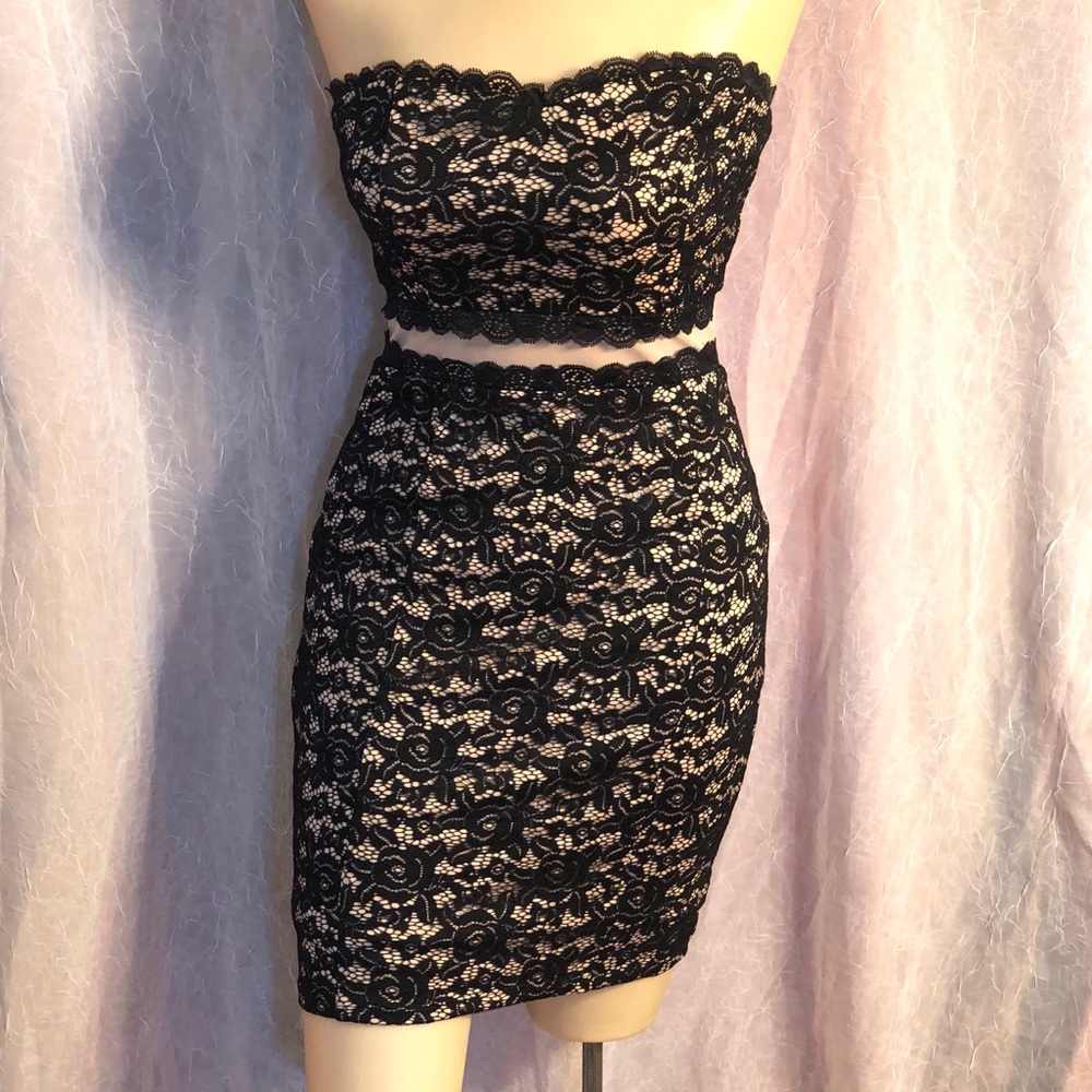 Hot Miami Styles Black Lace, strapless dress